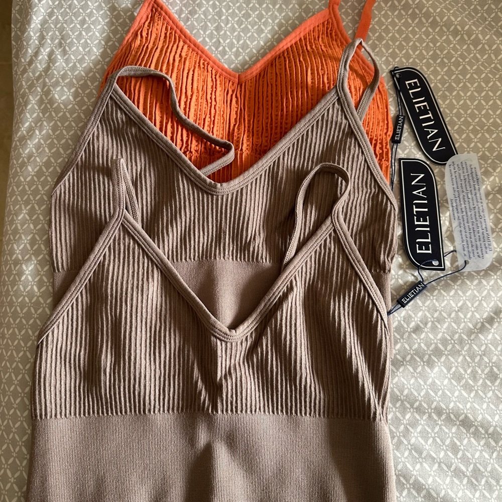 Elitian crop. Brand new/never worn.